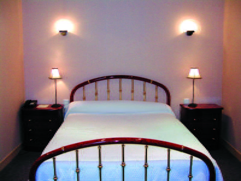 Hotel Le Chapon Fin Moissac Luaran gambar
